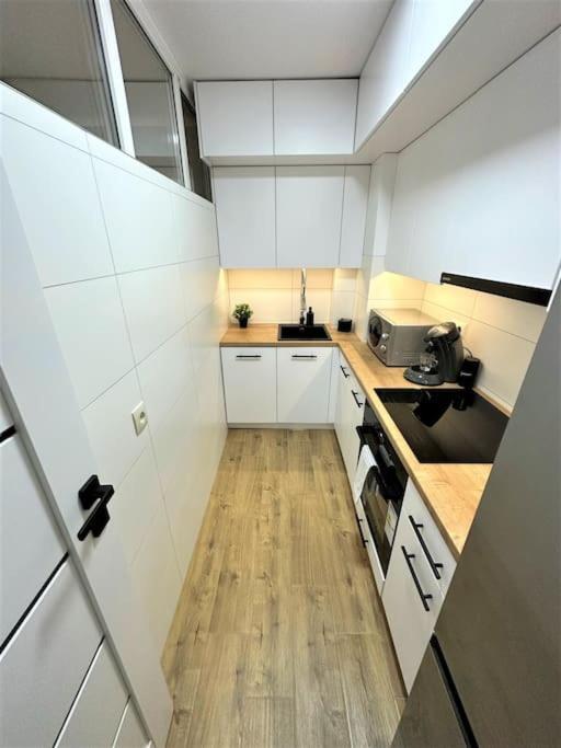 Exclusive 3br! In City Center +netflix! * Warszawa